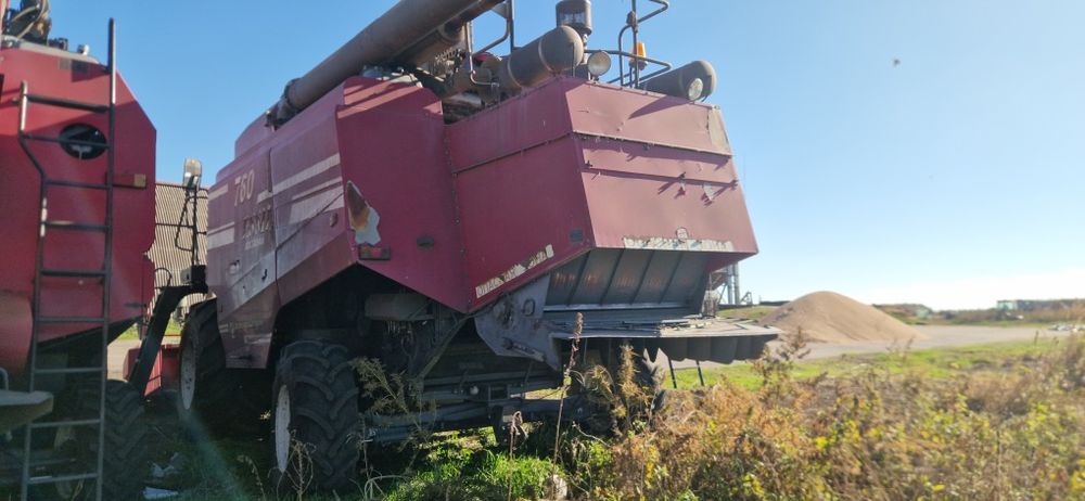 Продам комбайн Есиль-760