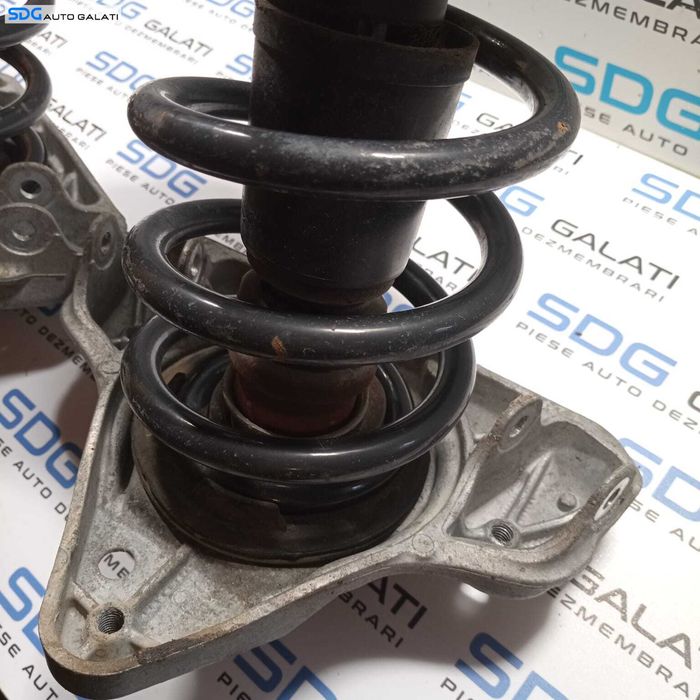 Set Amortizoare Fata Stanga Dreapta Complete cu Arcuri si Flanse Audi A4 B6 1.9 TDI 2001 - 2005 Cod 8E0413031CB [2190]