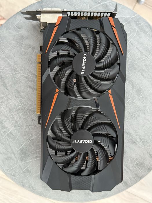 Видеокарта Gigabyte GeForce GTX 1060 3GB