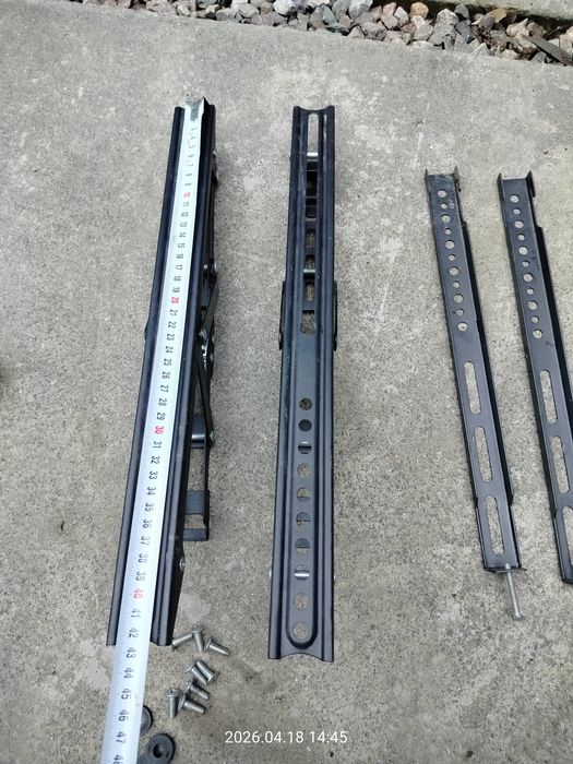 Кронштейн для телевизора .