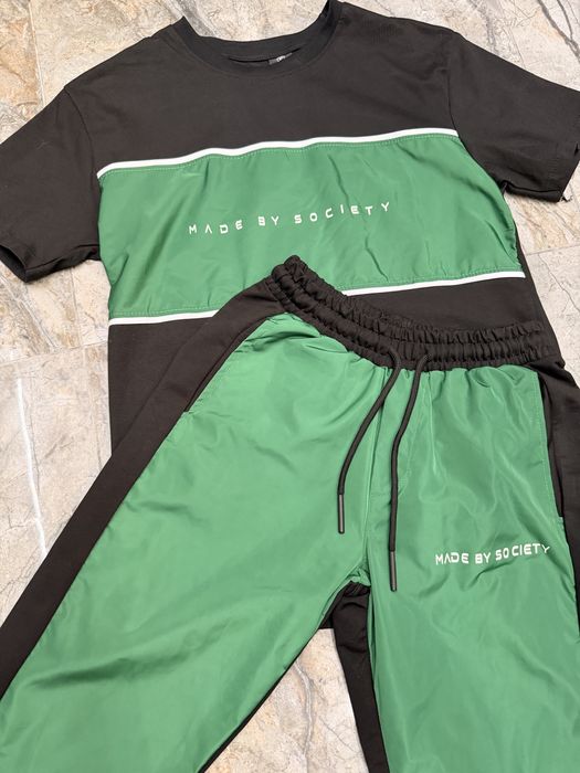 Compleu Made By Society calitate premium