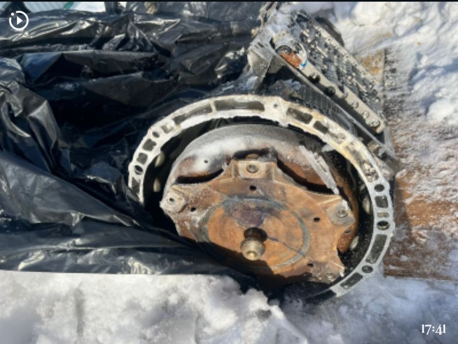 Продам коробку и двигатель на BMW730