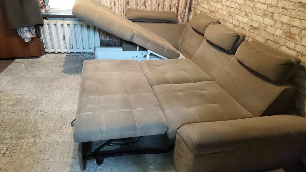 Продам диван  в хорошем состоянии.
