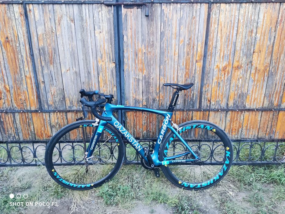 Карбоновый шоссер