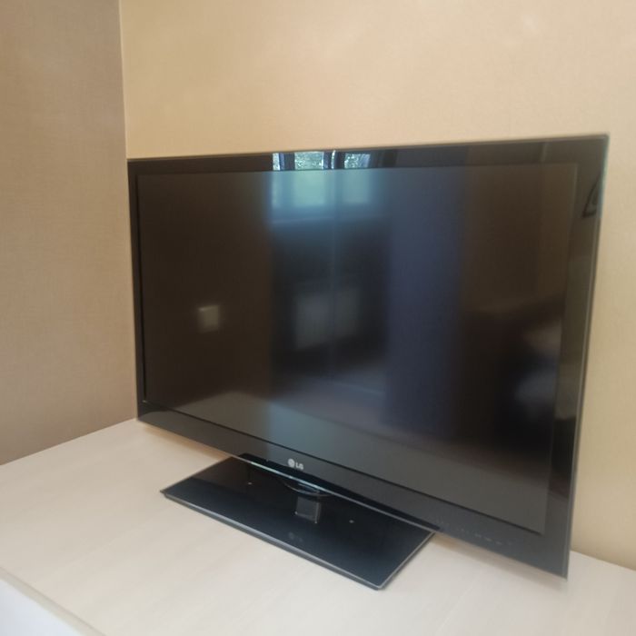 Продам телевизор