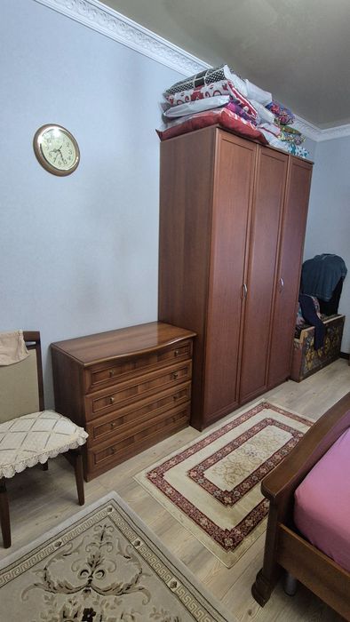 Спальни гарнитура за 200тыс.