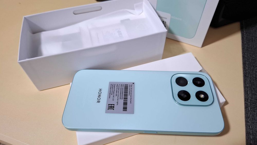 Телефон HONOR X6с