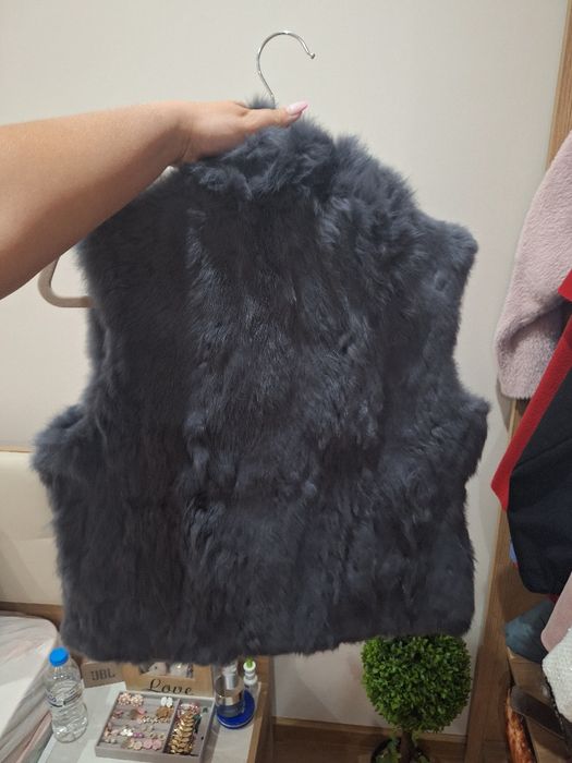 Дамски елек заек