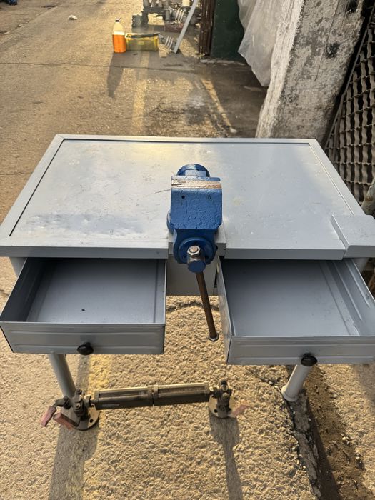 Тиски столний СССР