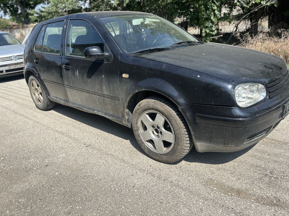 Голф 4 1,9тди 90кс на части/Vw Golf 4 1,9tdi 90ks na chasti