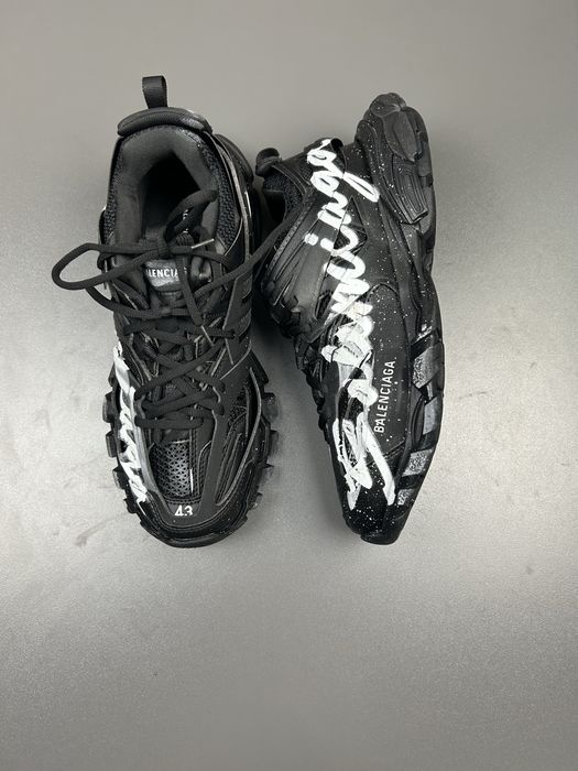 Balenciaga Track
