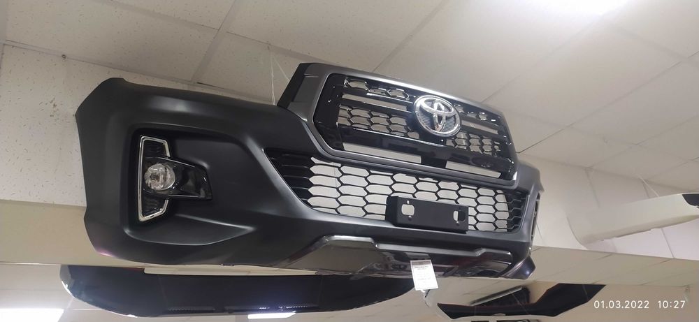 Бампер на Toyota Hilux (2015-) Rocco