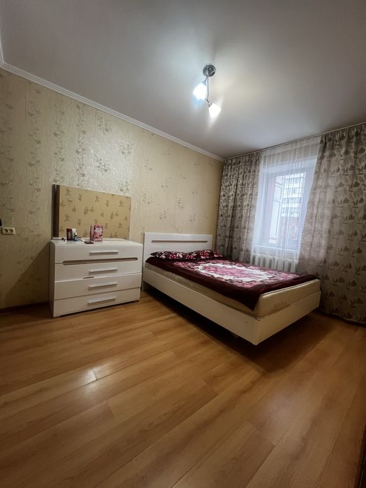 Продаю 2 х комн квартиру