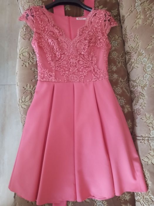 Rochie mărimea 34, culoare roz-piersica