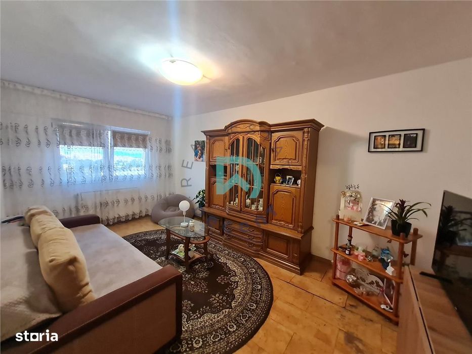Apartament 3 camere, Astra, intermediar, Brasov
