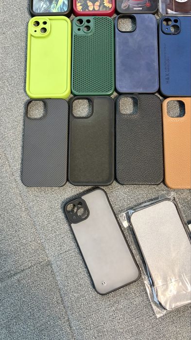 Lot huse iPhone 15 normal