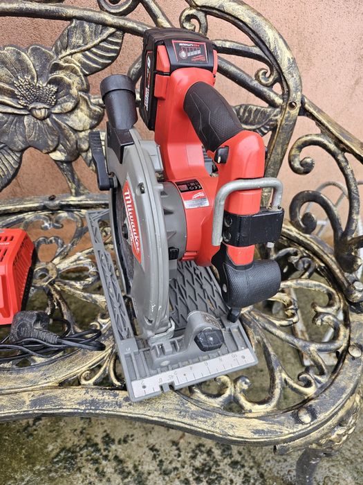 circular milwaukee m18 ccs66