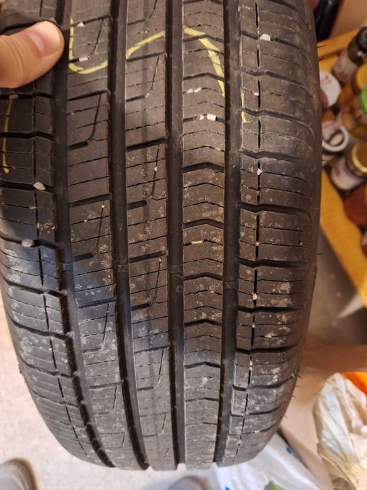 всесезонни гуми Dunlop 215/60/R17