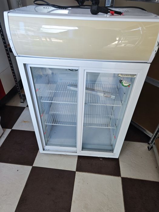 Хладилни витрини 4 бр