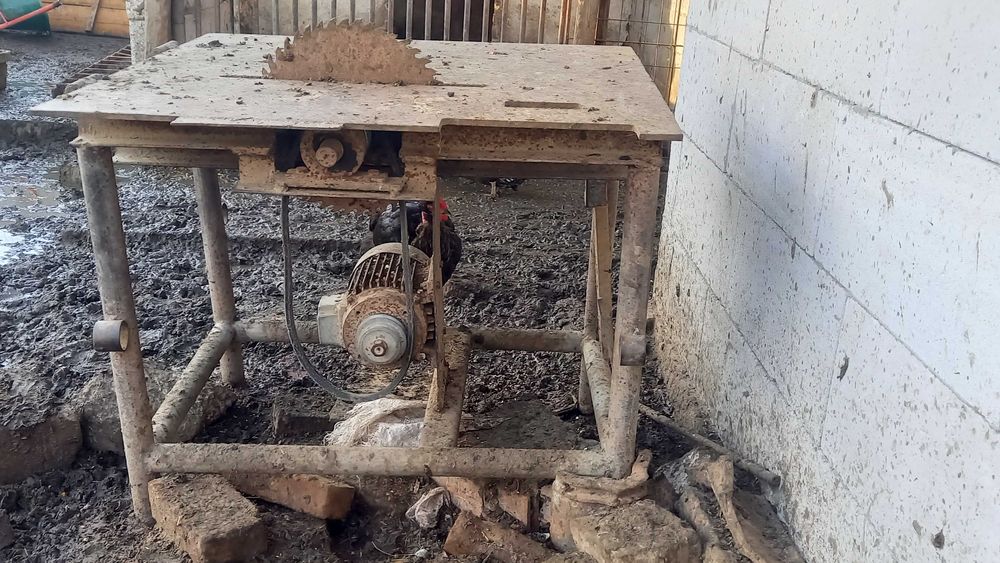 Vand circular monofazic