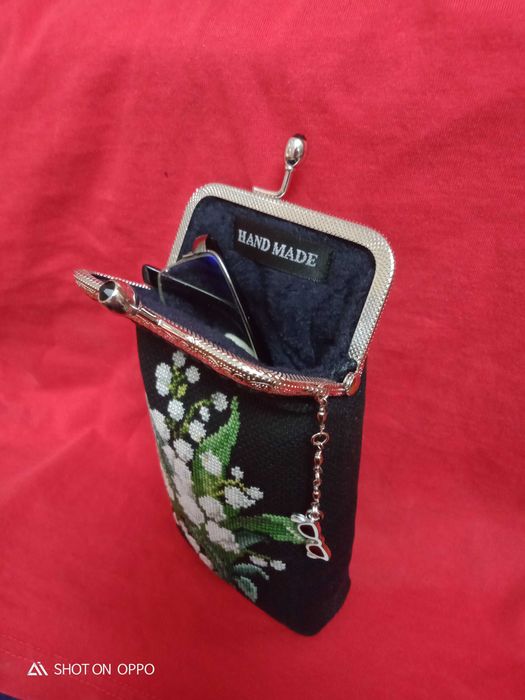 Чехол для очков .