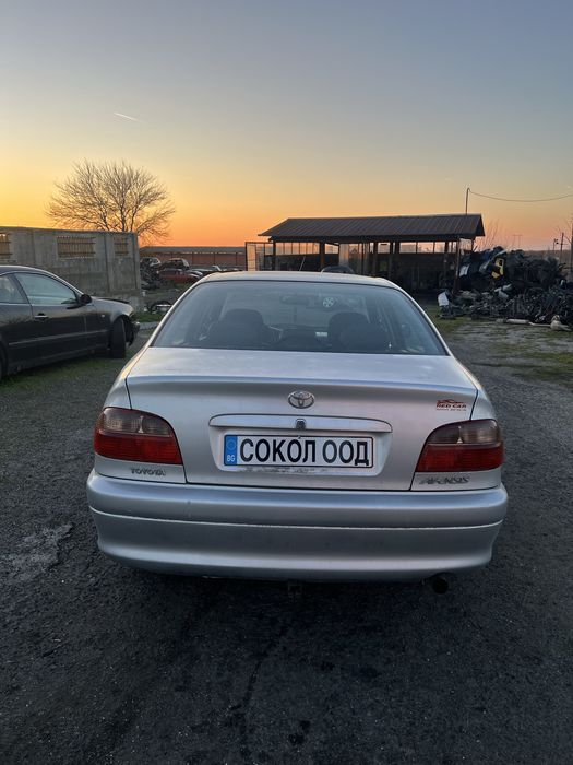 Toyota Avensis/Тойота Авенсис (2.0 D4D 2002г. ) на части
