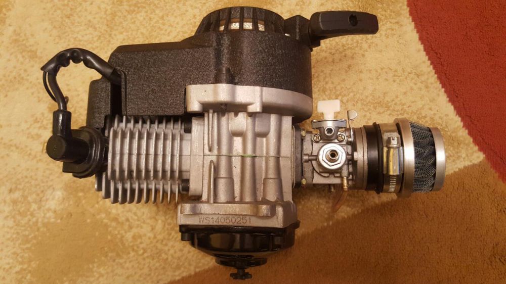 Motor pe benzină NOU