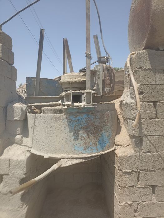 Блок аппарат сотилади