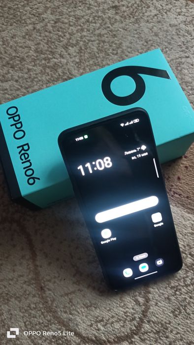Продам Oppo Reno 6