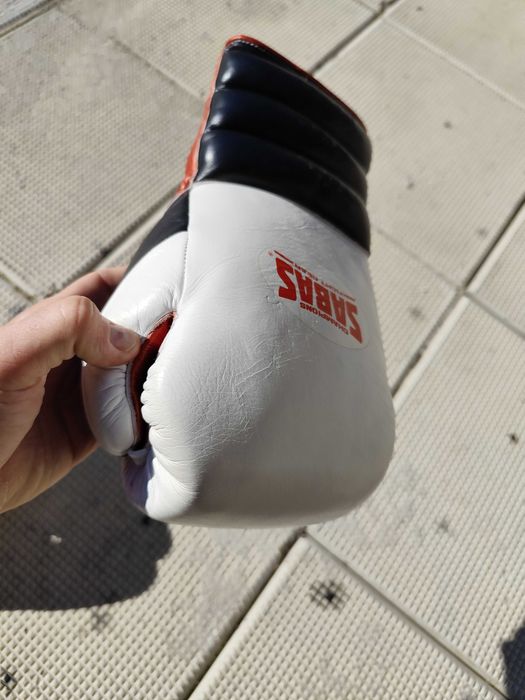 Боксови ръкавици - SABAS (Ръчно шити в Мексико)