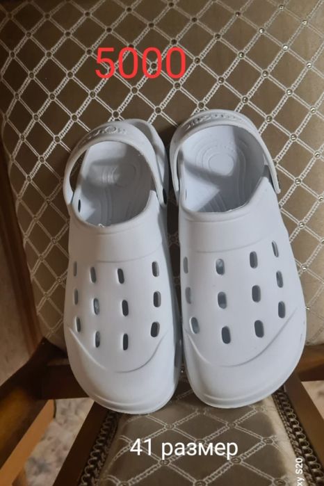 Новая женская обувь