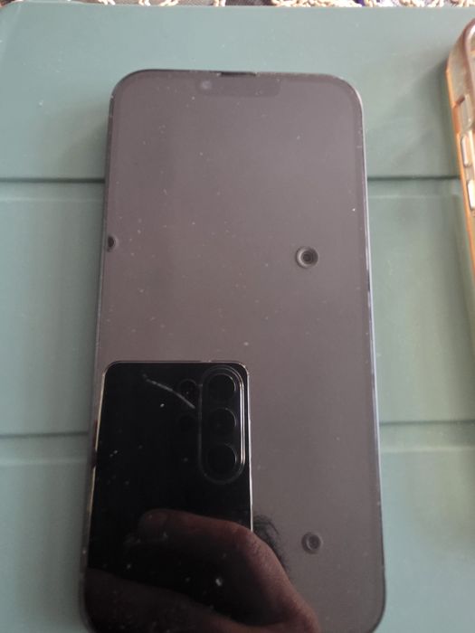 Продавам IPHONE 14 PLUS