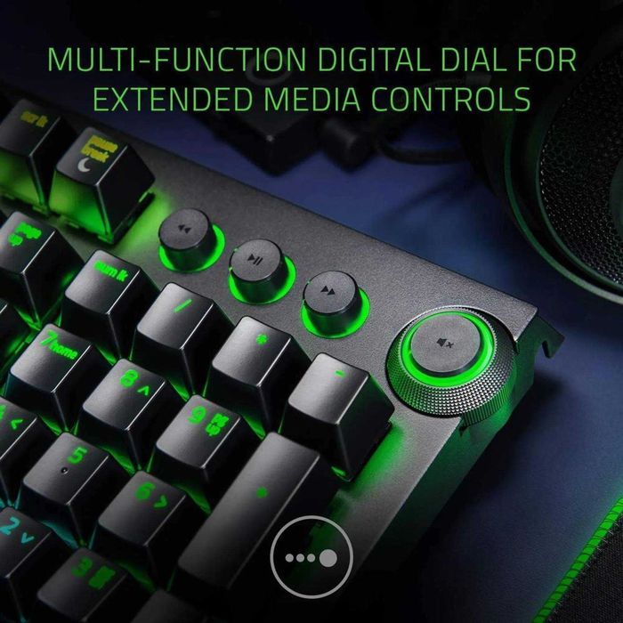 Tastatura Gaming Mecanica Razer BlackWidow Elite, Chroma RGB, taste multimedia, switch Green clicky Noua Sigilata