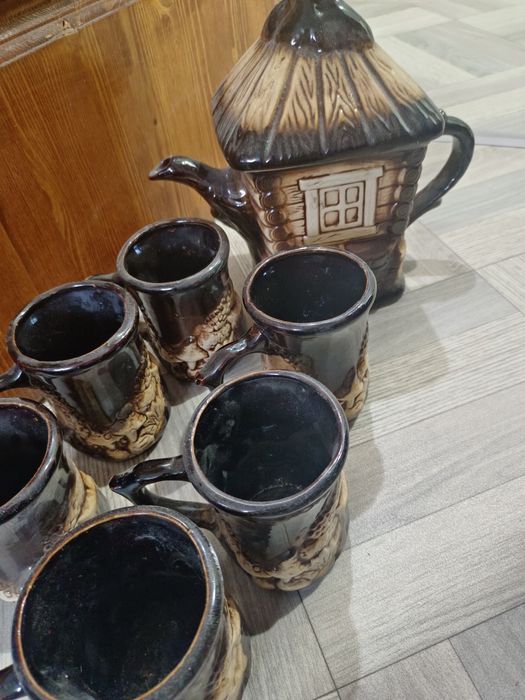 Сервиз.     чайный