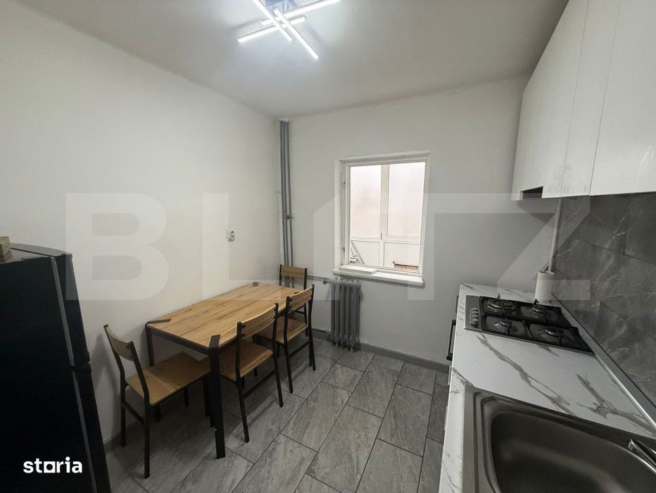 Apartament decomandat etajul 1, 52 mp, Rovine ,zona Parculet