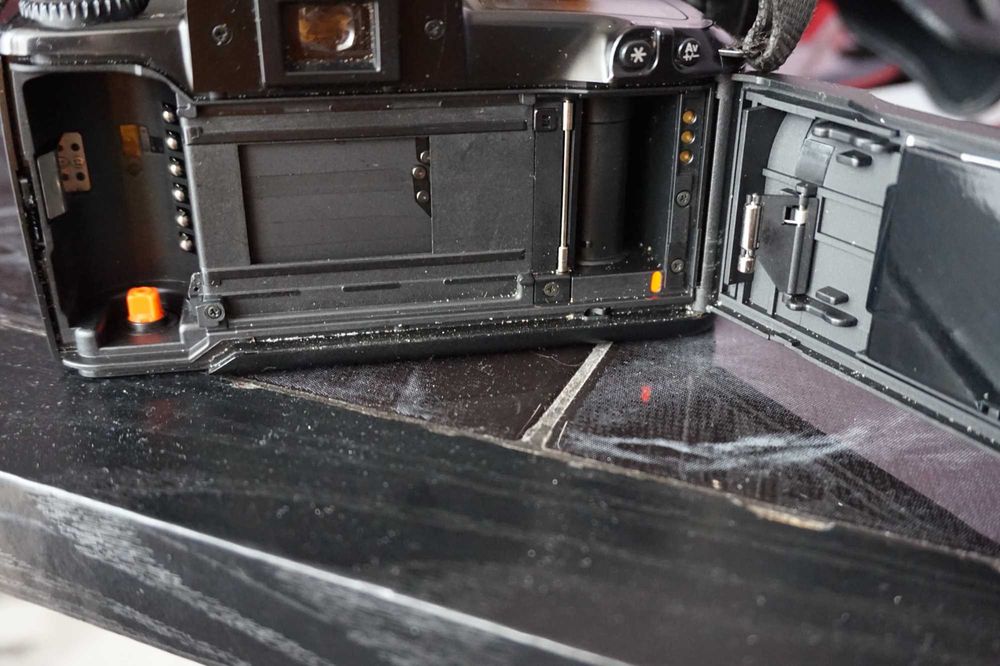 CANON eos 500  , in stare foarte buna