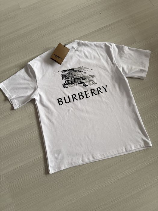 Tricou Burberry Pegasus
