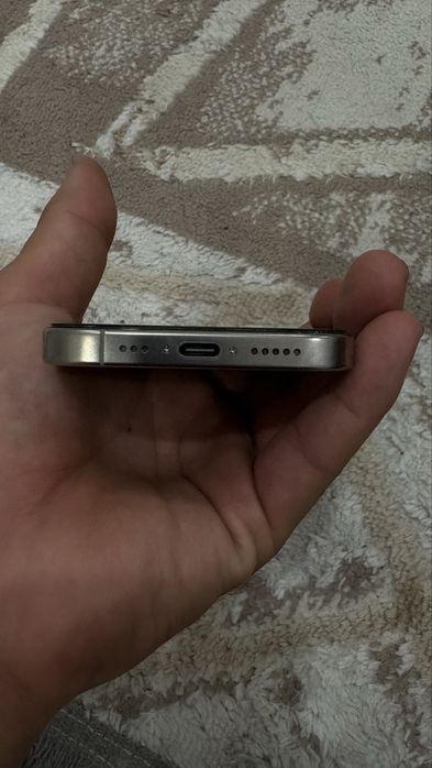 iPhone 15 pro.