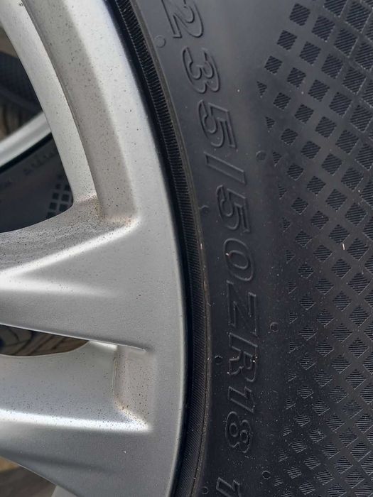 Всесезонни гуми 4 бр 235 50 18