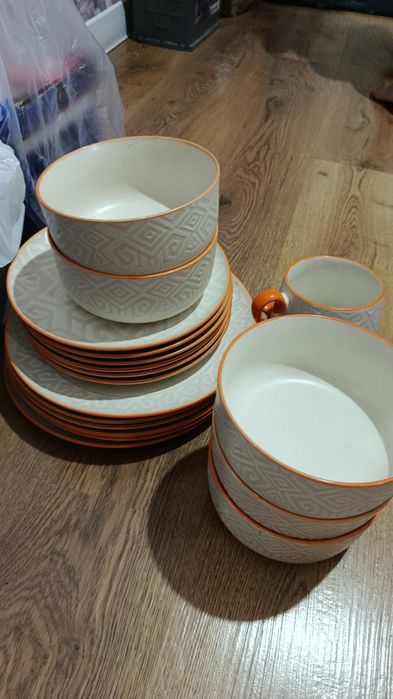 Продам набор посуды