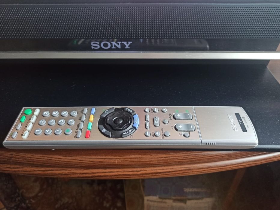 Продам телевизор