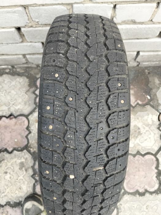 Продам зимний r14