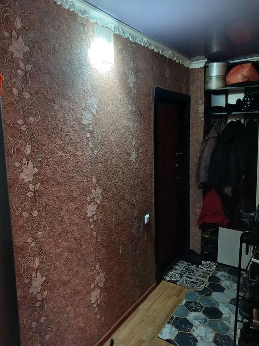 Продаю квартиру 2х комнатную.