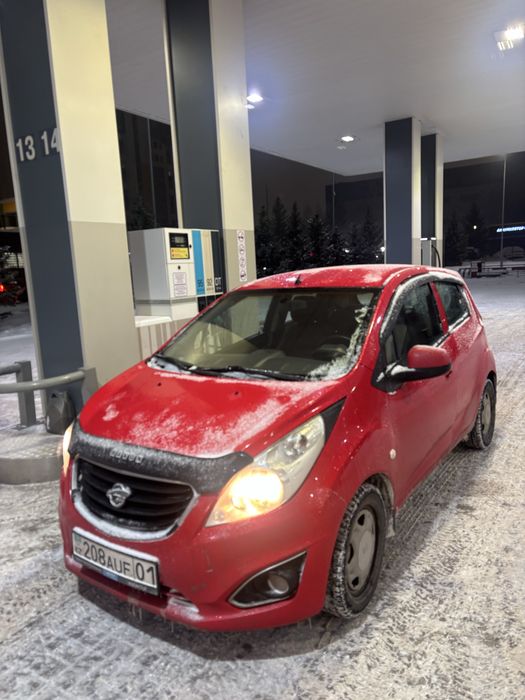 Авто Ravon r2 хэтчбэк