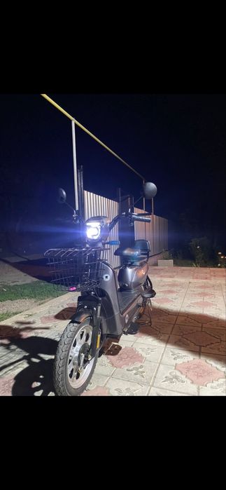 электроный скутер сатам