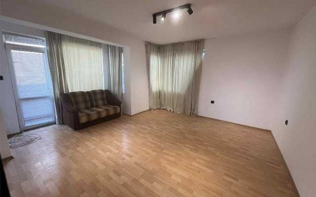 Продава се Двустаен апартамент в Търговище, Център - 50 кв.м за 1459 €/кв.м - Снимка #1