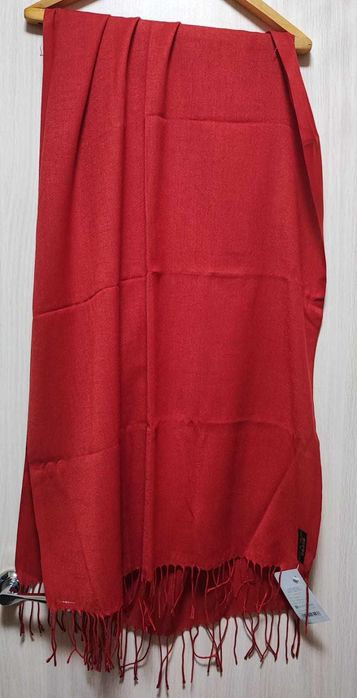 Палантин НОВЫЙ красный