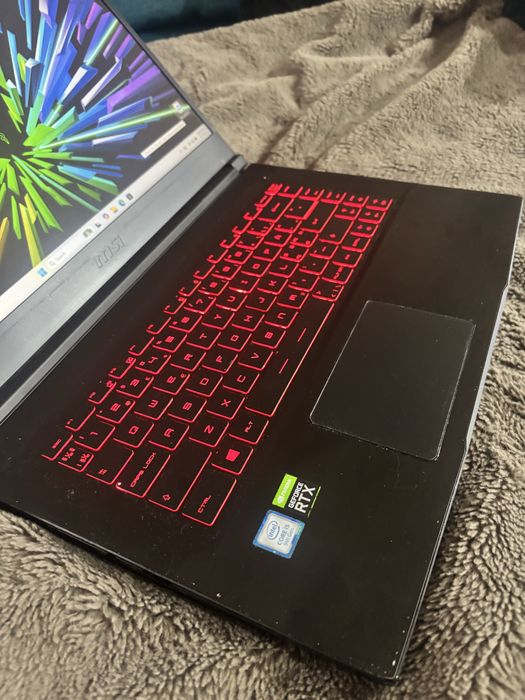 Msi Gaming• i5-9300H• Rtx 2060• 15,6” -120Hz• 16gb ram• SSD 512