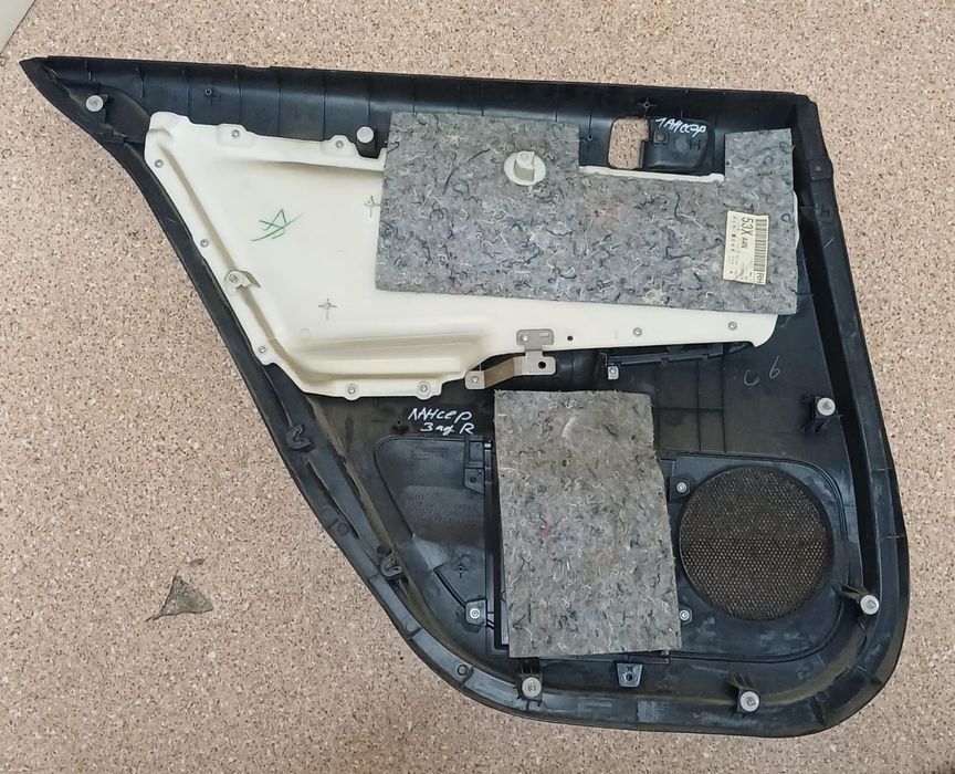 Mitsubishi Lancer X дверные карты