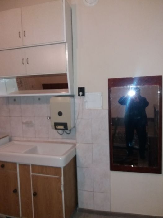 Дава се под наем  в Шумен, Математическа гимназия - 16 кв.м за 102 € - Снимка #1